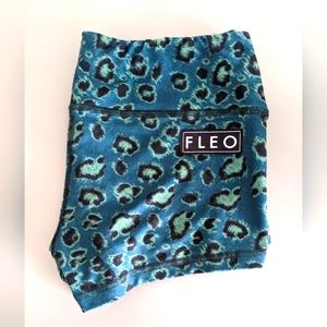 Fleo shorts